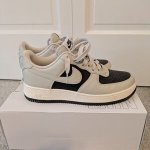 Nike Women's Air Force 1